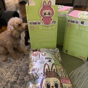 Brand New Authentic Pop Mart Excited Macarons Monsters Series 2 - Vinyl Face